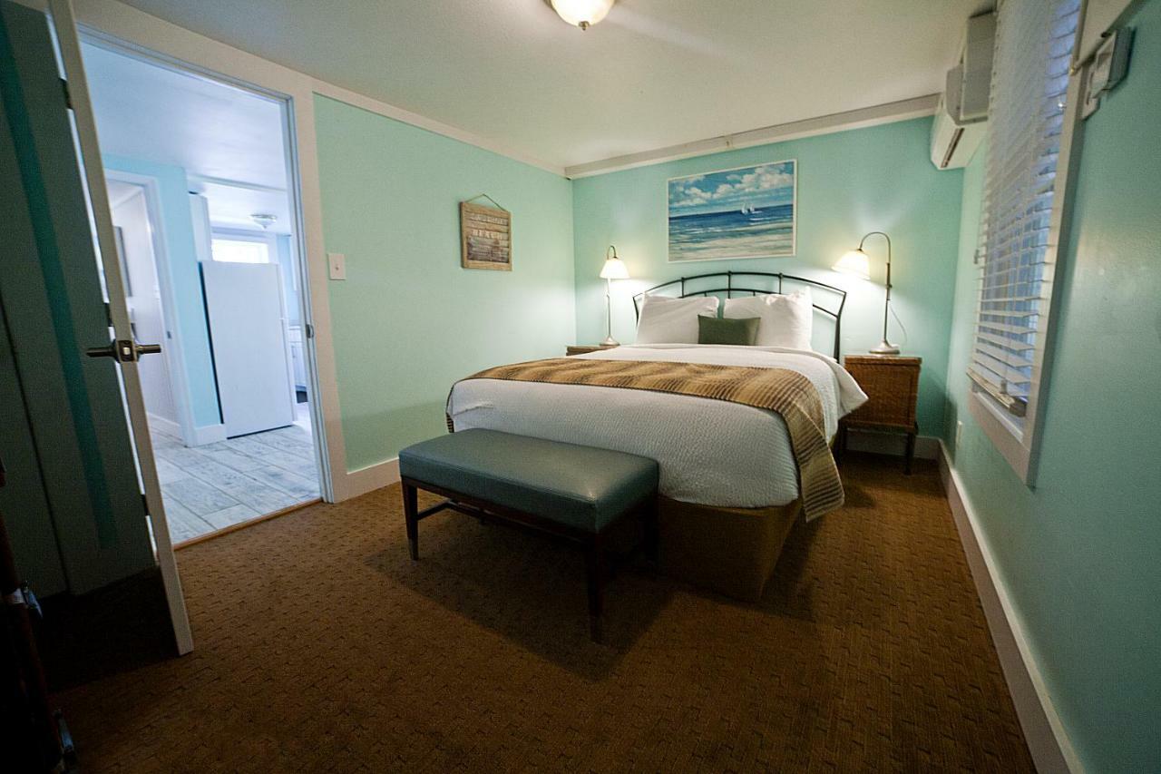 Georgianne Inn & Suites Check In 212 Butler Ave Tybee Island Bagian luar foto