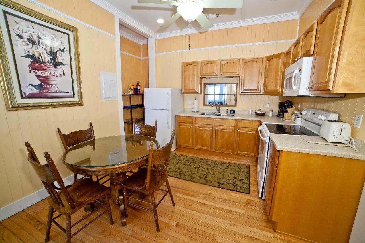 Georgianne Inn & Suites Check In 212 Butler Ave Tybee Island Bagian luar foto