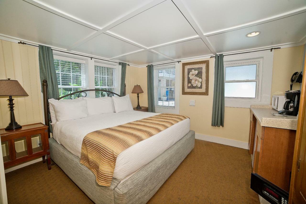 Georgianne Inn & Suites Check In 212 Butler Ave Tybee Island Bagian luar foto