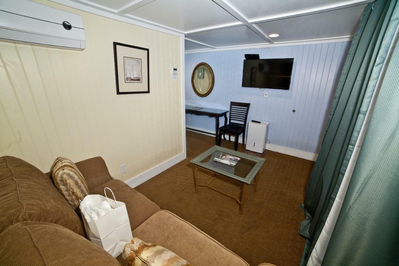 Georgianne Inn & Suites Check In 212 Butler Ave Tybee Island Bagian luar foto